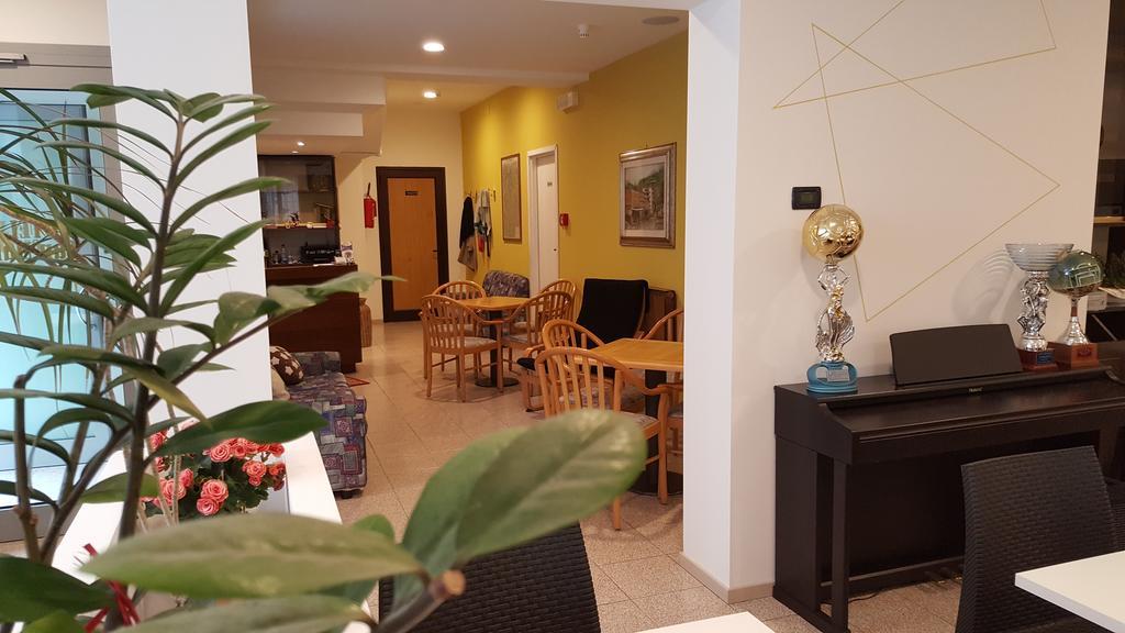 Hotel San Marco Bb Darfo Boario Terme Ngoại thất bức ảnh